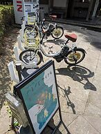 Private rooms in togo beach side house