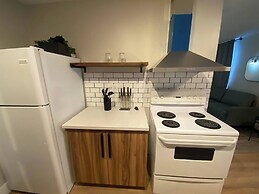 Newly Renovated 1br1ba With Asian Style