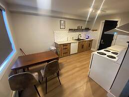 Newly Renovated 1br1ba With Asian Style