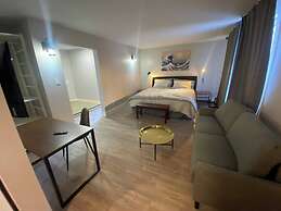Newly Renovated 1br1ba With Asian Style