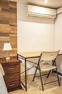 Spacious House Pool & Jacuzzi