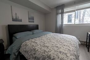 Guest Suite Close To Whtye Ave