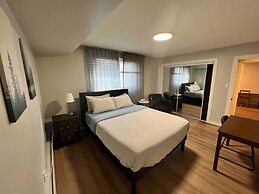 Guest Suite Close To Whtye Ave