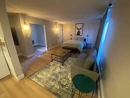 Morden Newly Renovated 1br Flats, Walk T