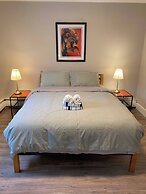 Brand New Modern Flat 2br1ba Whyte And U
