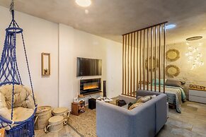Cipressi Spectacular Italian Tuscan Loft
