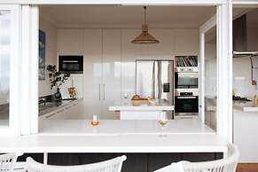 Bannisters Beach House