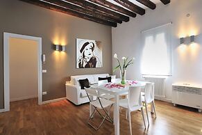 Colleoni Holidays 2 by Wonderful Italy