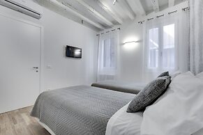 Laguna Luxury 2 by Wonderful Italy