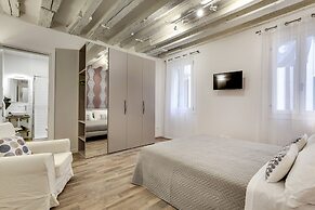 Laguna Luxury 2 by Wonderful Italy