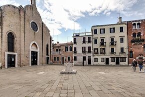 San Marco Promenade by Wonderful Italy