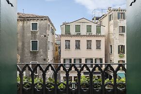 Sant Aponal Prestige by Wonderful Italy