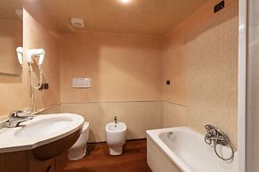 Doge Palace 4 by Wonderful Italy