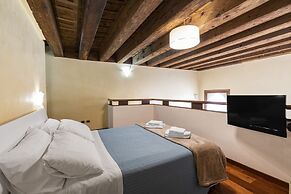 Doge Palace 4 by Wonderful Italy