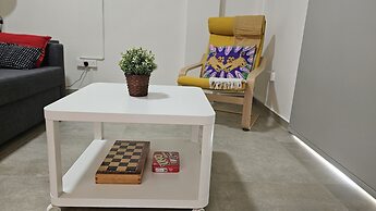 148 Lim- Stay Synergy House