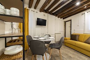 Accademia II by Wonderful Italy