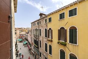 Doge Palace 6 by Wonderful Italy