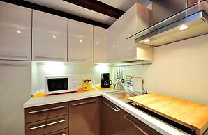 Creme Caramel Room by Wonderful Italy