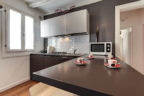 Leon D Oro Apartment by Wonderful Italy