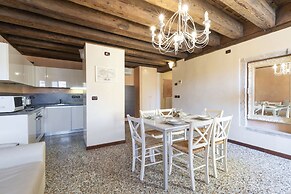 Doge Palace 2 by Wonderful Italy