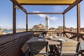 Skyline Penthouse by Wonderful Italy