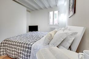 Pozzo Roverso by Wonderful Italy