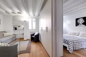 Pozzo Roverso by Wonderful Italy