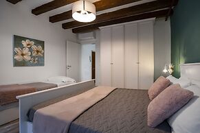Suite 1241 by Wonderful Italy