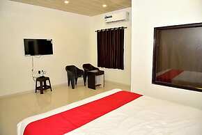 Goroomgo Swapnalok Lonavala