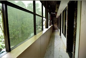 Goroomgo Swapnalok Lonavala