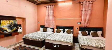 Rudraksha Kashi Inn By GRB