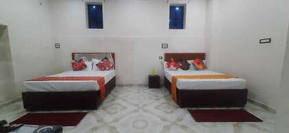 Rudraksha Kashi Inn By GRB