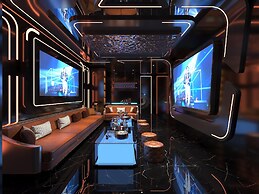 HIGH-TECH NEW YUET INTERNATIONAL HOTEL