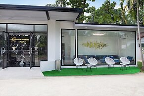Nariya Bayfront Phuket