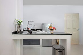 Nariya Bayfront Phuket