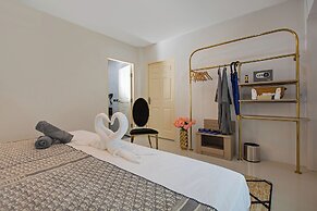 Nariya Bayfront Phuket