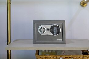 Nariya Bayfront Phuket