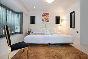 Nariya Bayfront Phuket