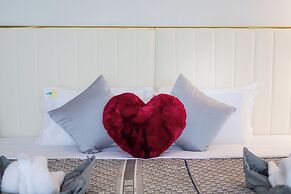 Nariya Bayfront Phuket