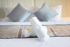 Nariya Bayfront Phuket