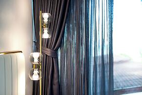 Nariya Bayfront Phuket