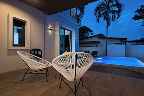 Nariya Bayfront Phuket