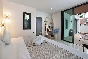 Nariya Bayfront Phuket