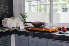 Nariya Bayfront Phuket