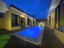 Nariya Bayfront Phuket