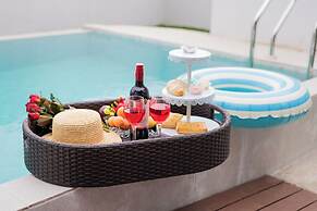 Nariya Bayfront Phuket