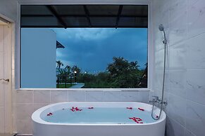 Nariya Bayfront Phuket