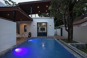 Nariya Bayfront Phuket