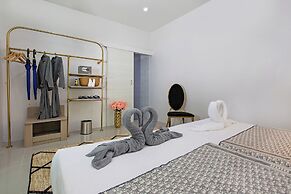 Nariya Bayfront Phuket