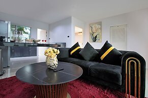 Nariya Bayfront Phuket